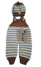 Load image into Gallery viewer, 0 to 3 months ~ Baby Boy Handmade Knitted Overall and Socks Set (#19)