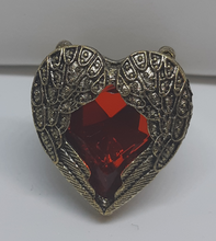 Load image into Gallery viewer, Vintage Red Angel Wings Open Ring