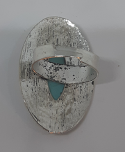 Load image into Gallery viewer, Retro Silver Metal Flower Turquoise Open Ring
