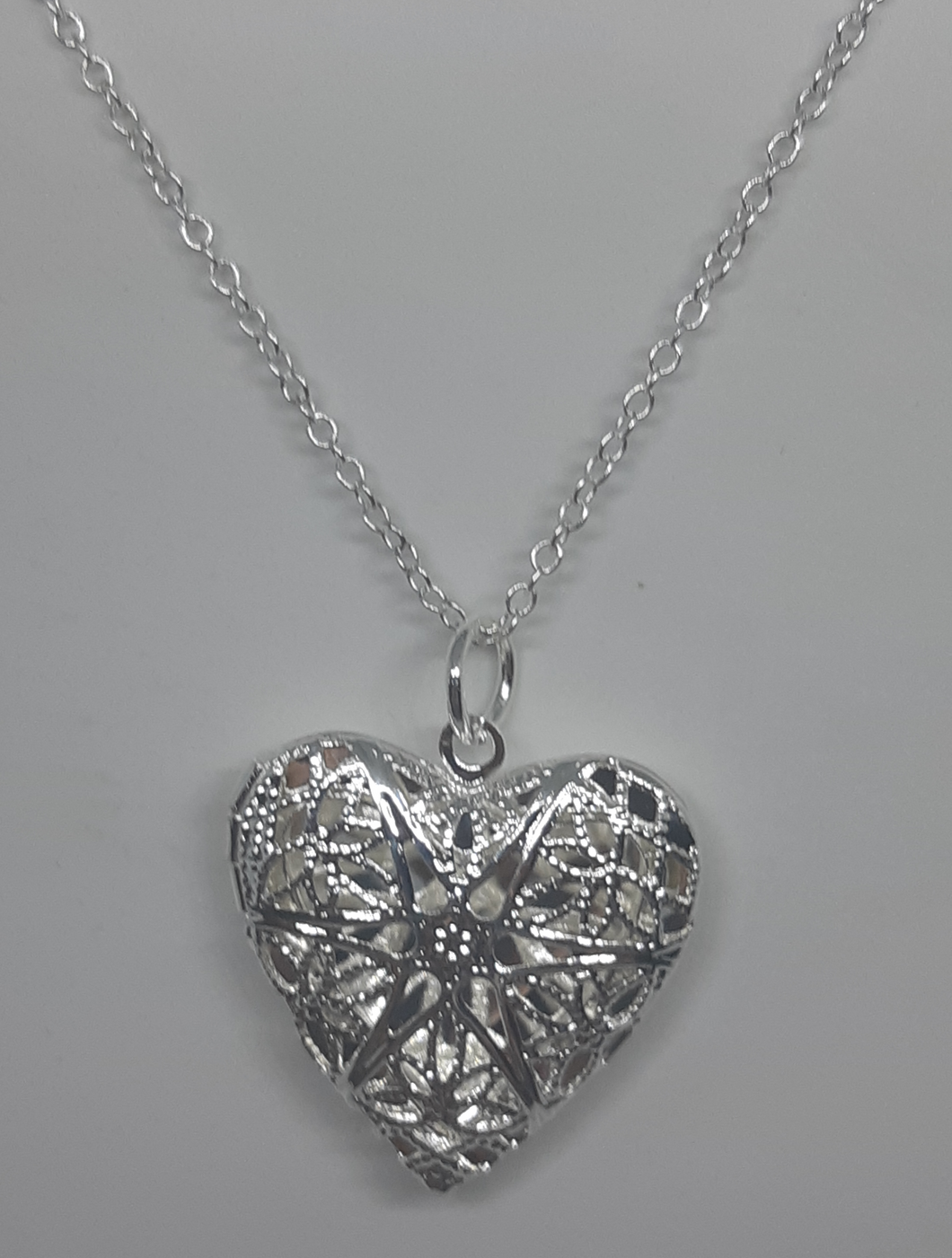 925 Sterling Silver Heart Photo Frame Pendant Necklace
